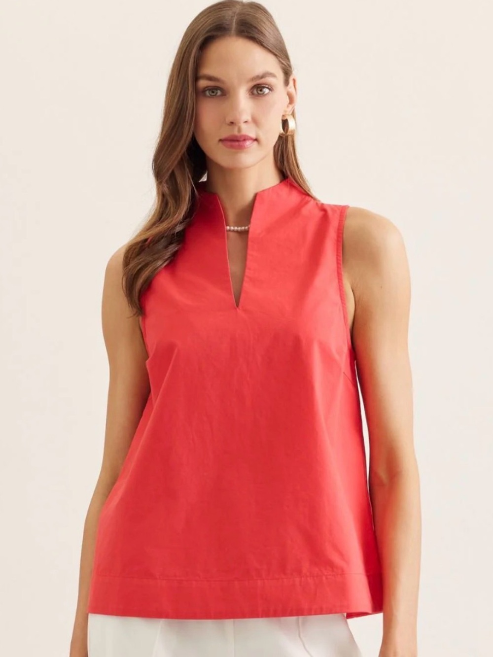 entro -Red Sleeveless V-Notch Camisole